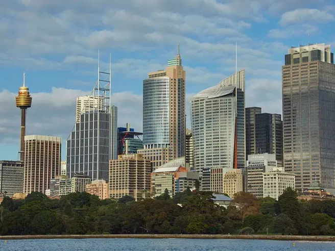 Australian Commercial Property Market: Strong Growth Ahead for Landlords and Developers
